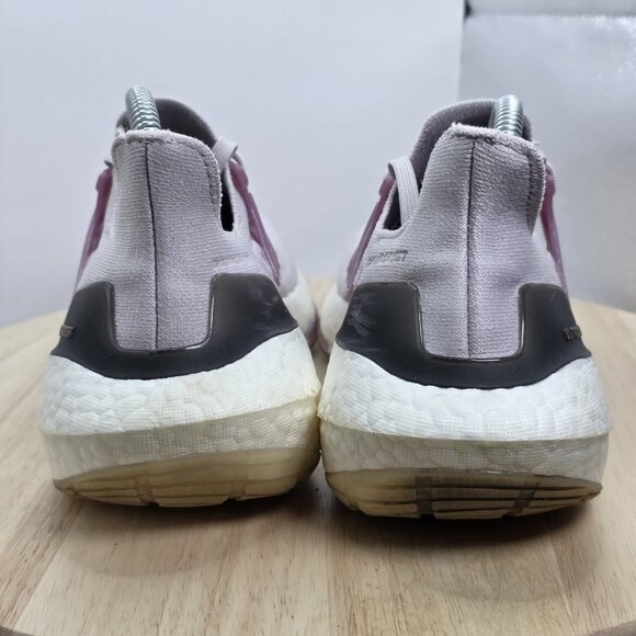 Women’s Size 8.5 - Adidas Ultraboost 21‎ Purple Ice White Running Shoes S23831 - Picture 6 of 8